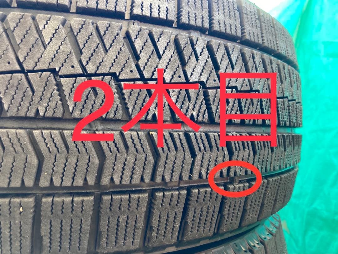 スタッドレスタイヤ＊未使用に近い