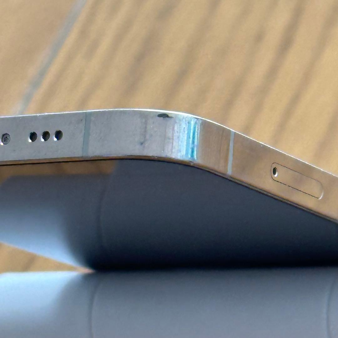 【SIMフリー】 iPhone 12 Pro シルバー 256GB 初期化済み