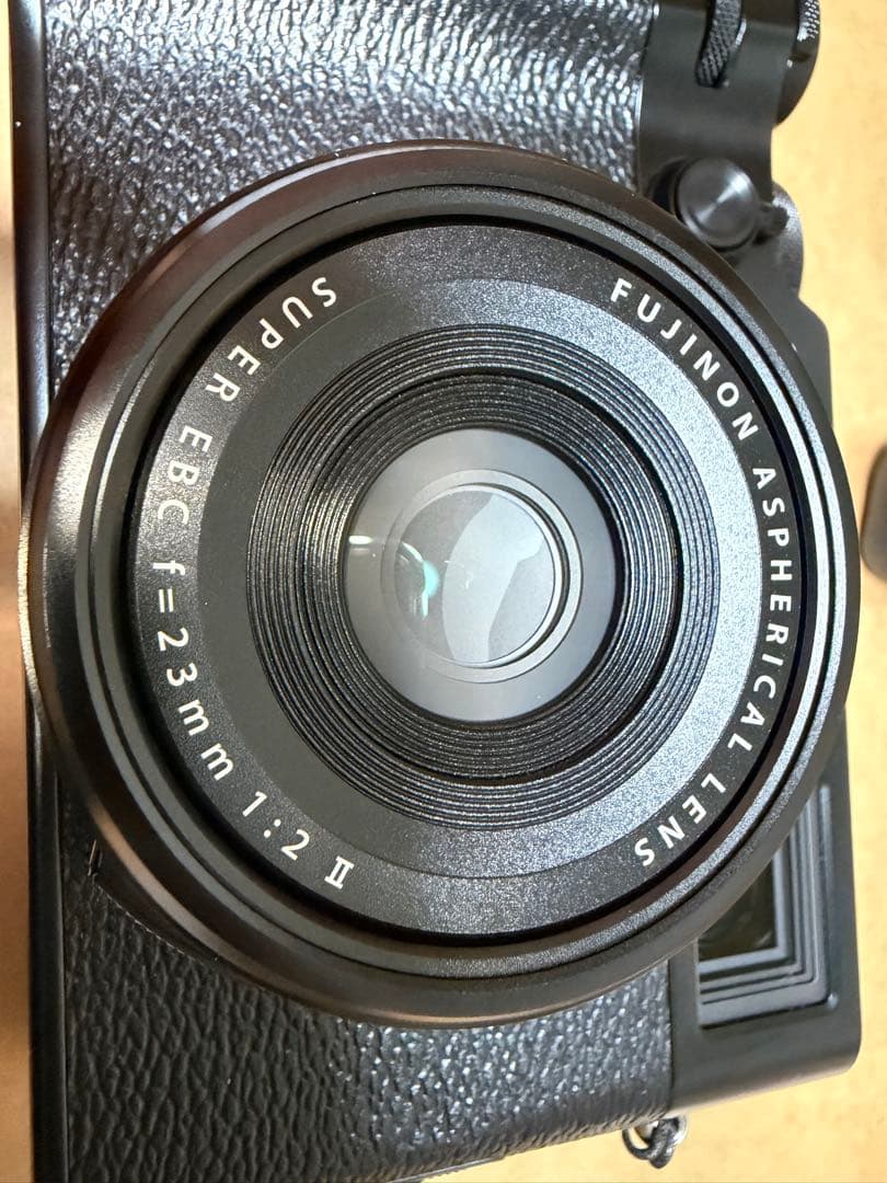 【ほぼ新品】FUJIFILM X100VI ブラック 豪華おまけ4点付