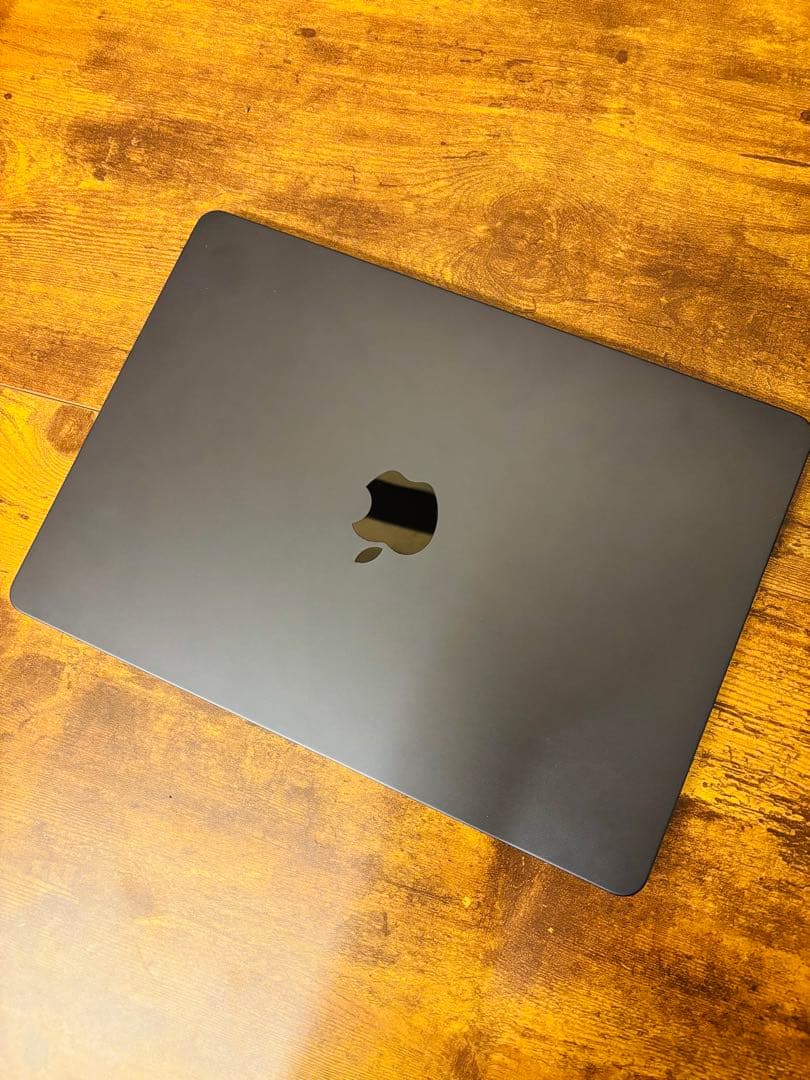 MacBook Air M2 13.6インチ 256GB ミッドナイト