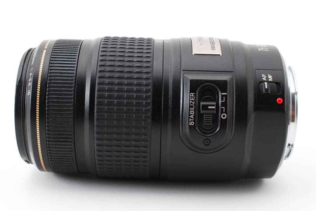 一眼レフカメラ　Canon EF 75-300mm F4-5.6 IS USM