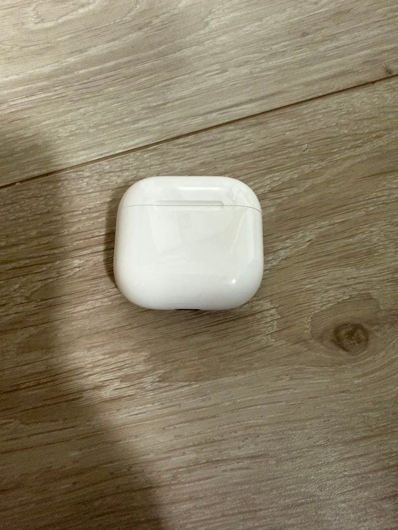 AirPods4本体 ノイズキャンセリングなし