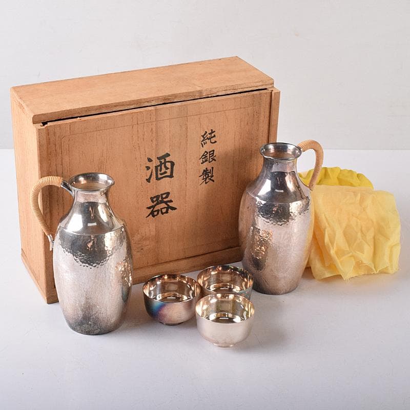 ウスヰ謹製　純銀製　酒器　ちろり二本　酒盃三客　計約258g　共箱　FR8220