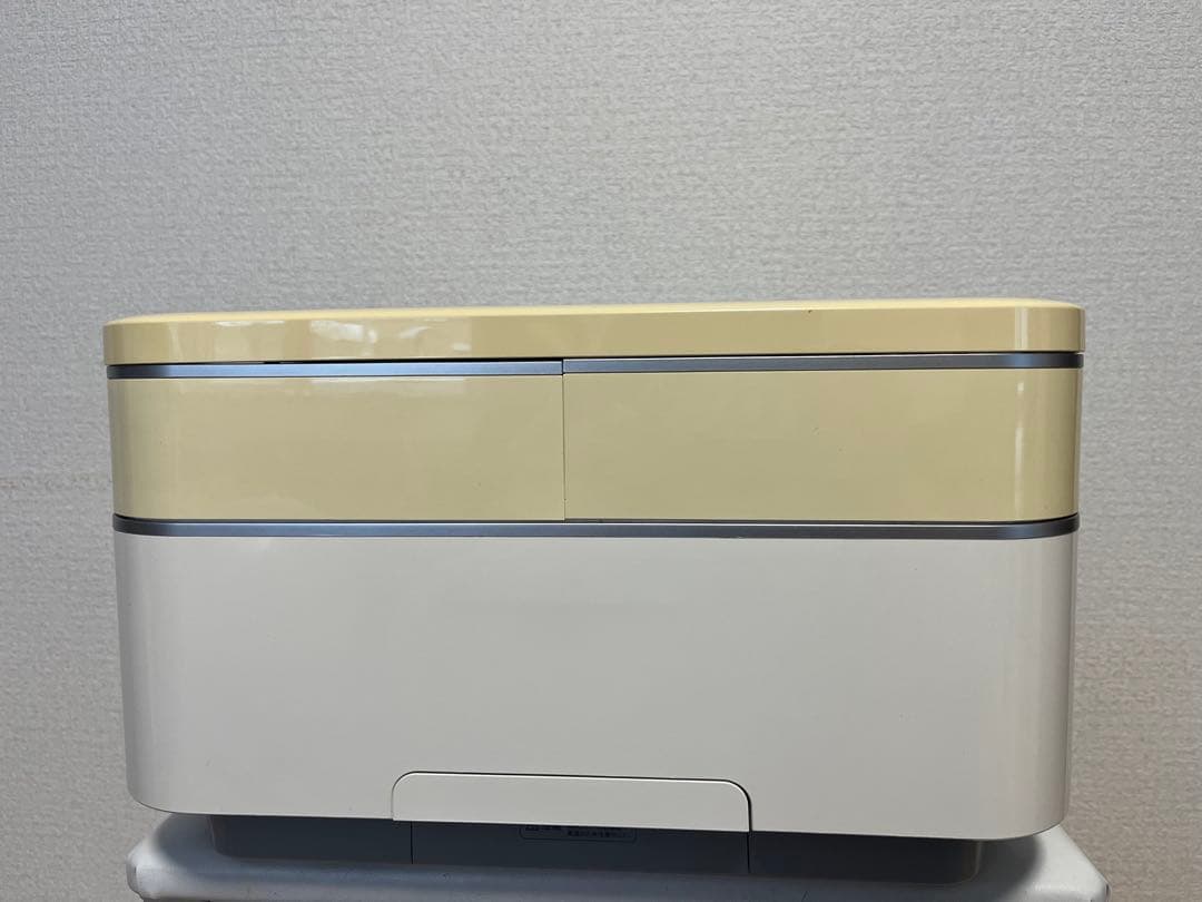 サキナ　ビジュー　使用感あります