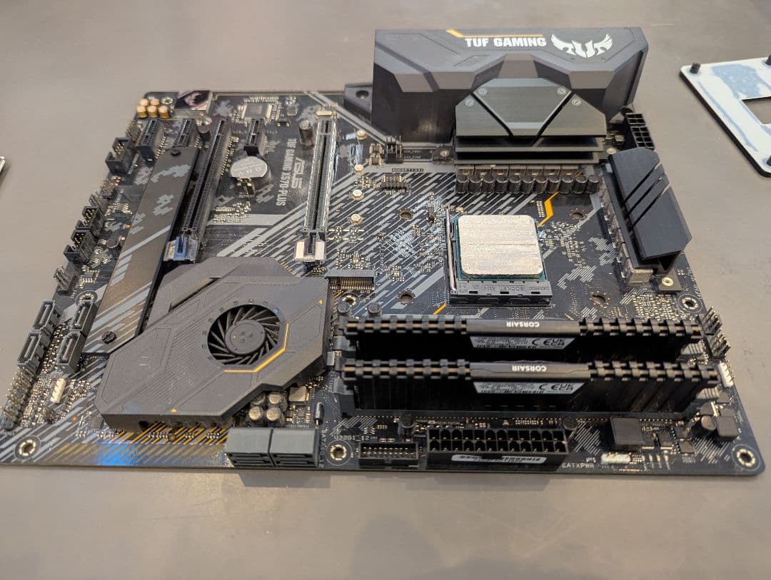 ASUS X570-PLUSマザーボード & Ryzen7 & 32GB RAM