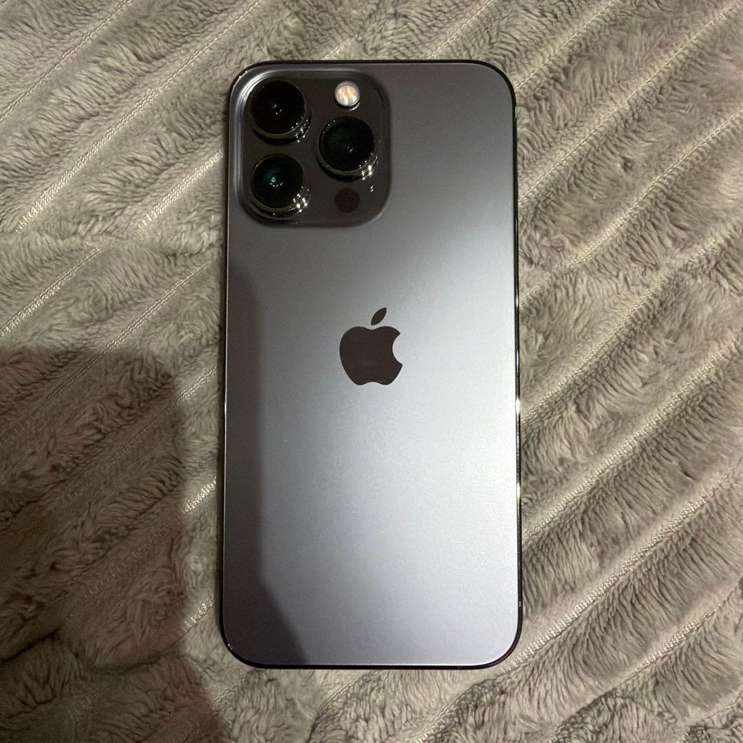 美品！値下げ！iPhone 13pro 128ギガ　グラファイト