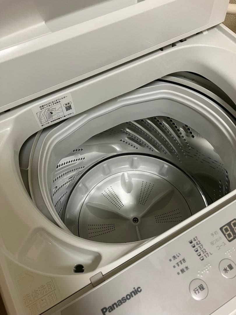 【美品】Panasonic 縦型洗濯機 5kg 2022年製