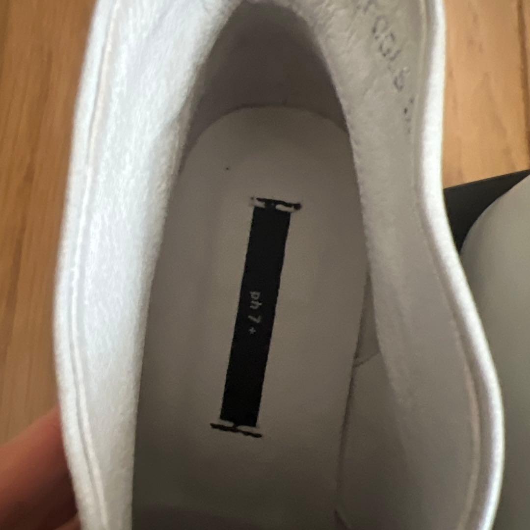 ご購入者さま決まりました。Ph7 ピアカッテ　ホワイトレザー アンクルブーツ39