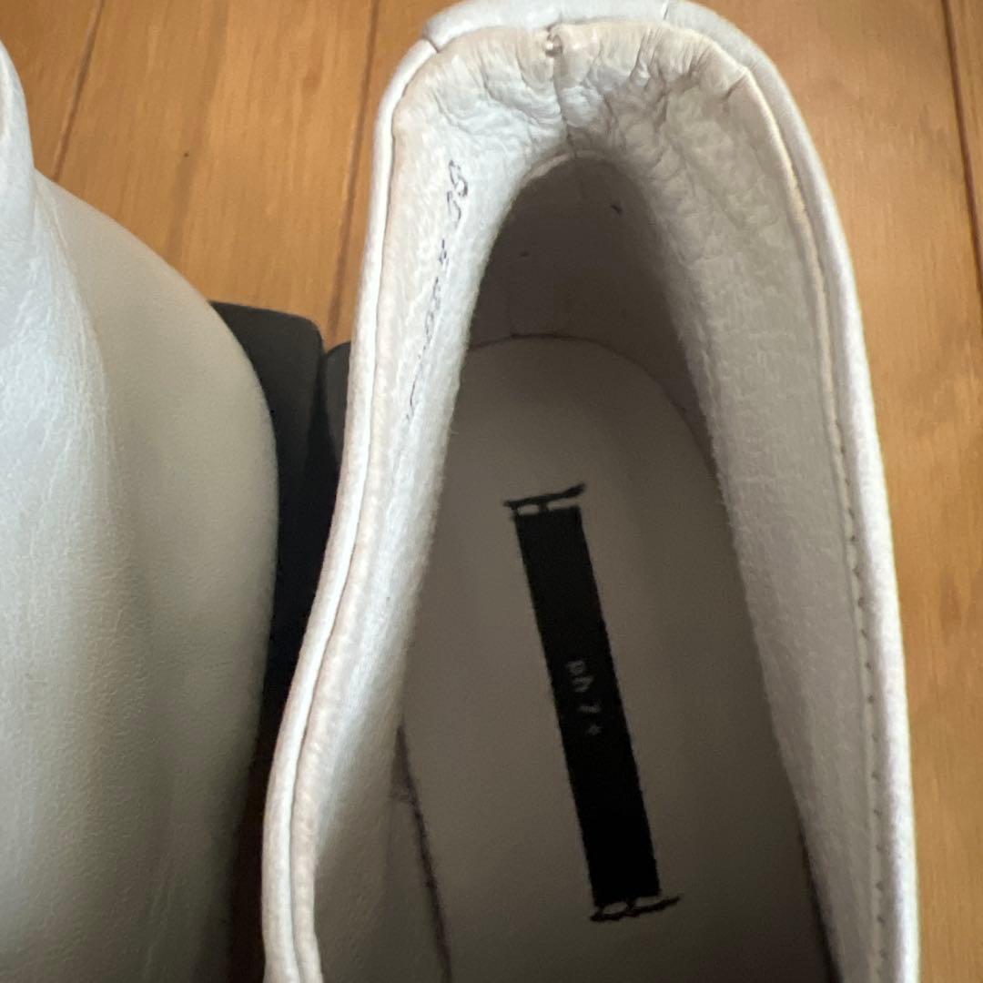 ご購入者さま決まりました。Ph7 ピアカッテ　ホワイトレザー アンクルブーツ39