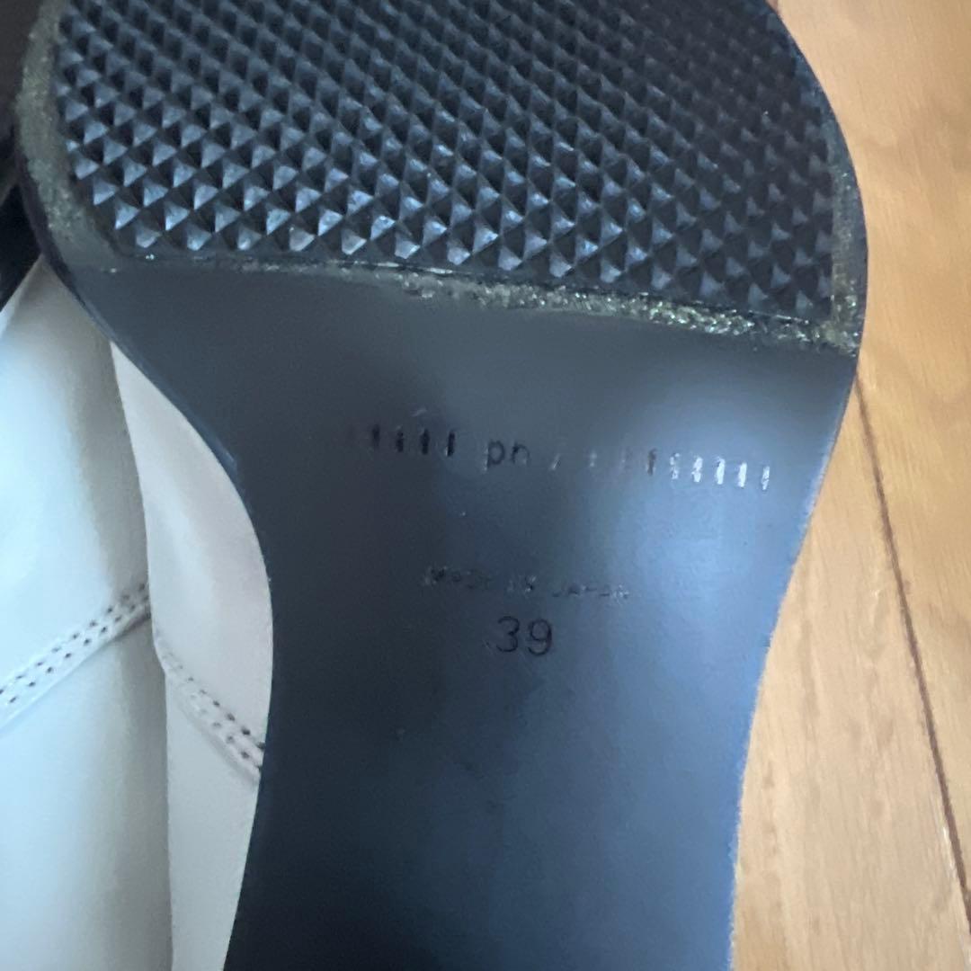 ご購入者さま決まりました。Ph7 ピアカッテ　ホワイトレザー アンクルブーツ39