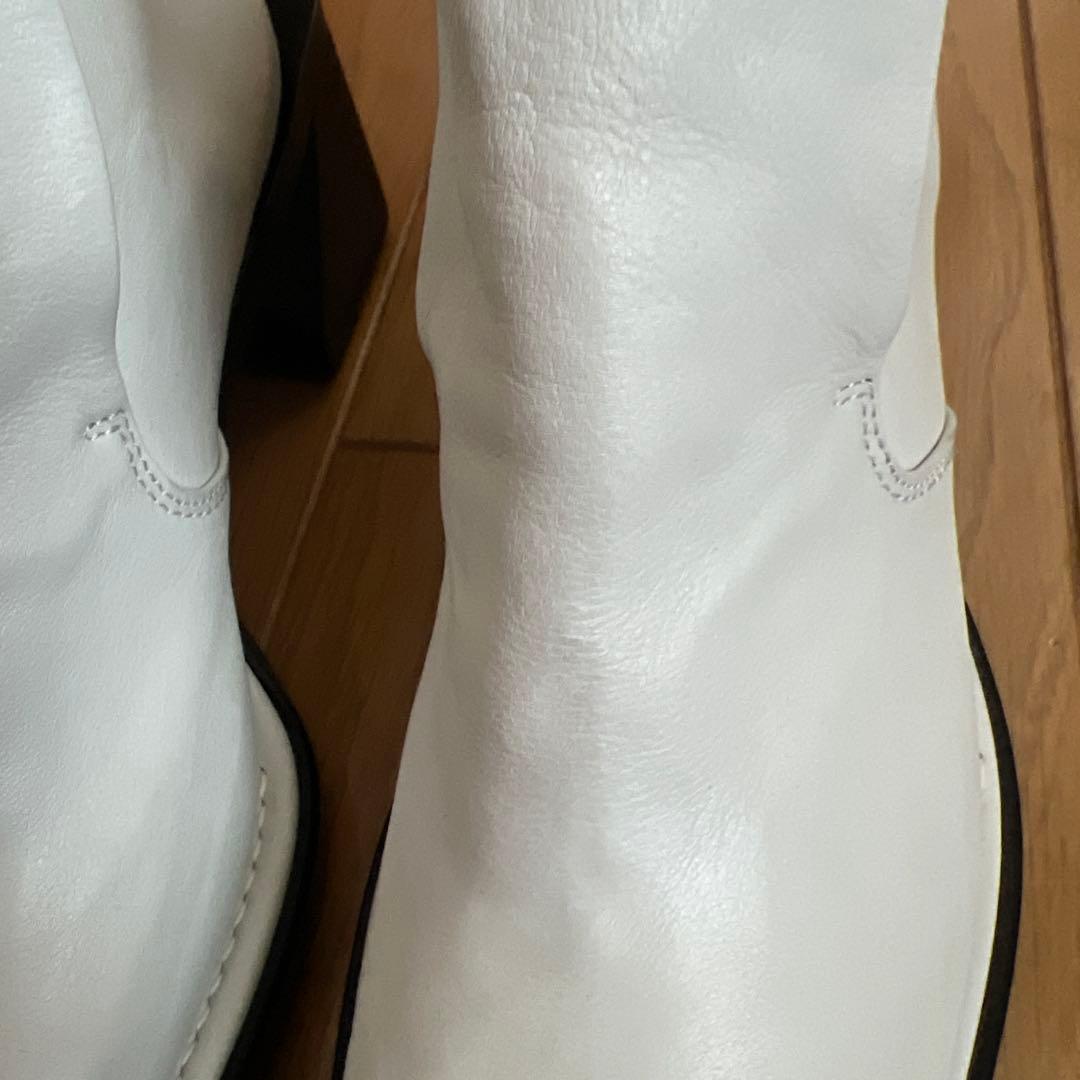 ご購入者さま決まりました。Ph7 ピアカッテ　ホワイトレザー アンクルブーツ39