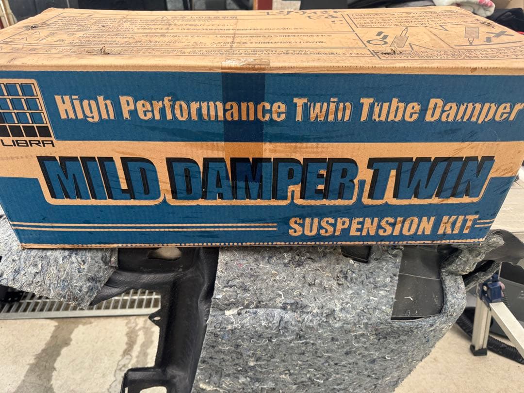 土筆　DA64W MILD DAMPER TWIN 車高調 減衰調整付き