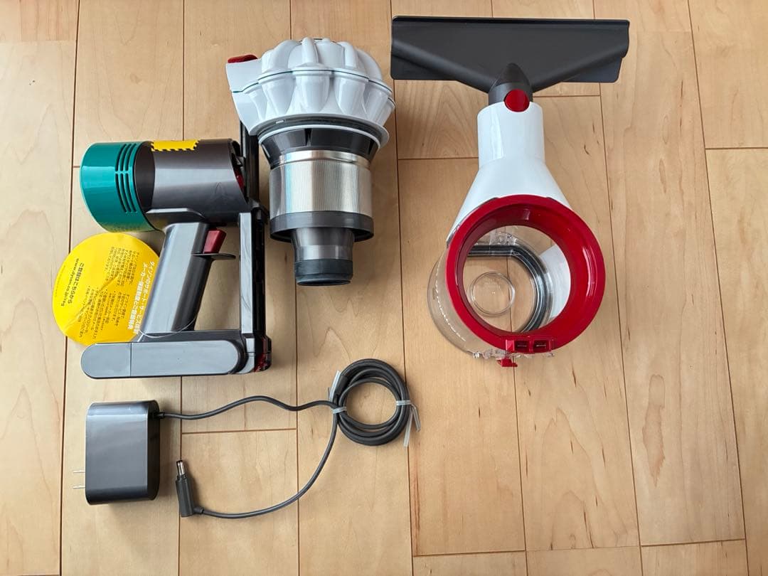 【dyson V7 Mattress HH11】ダイソンコードレスクリーナー