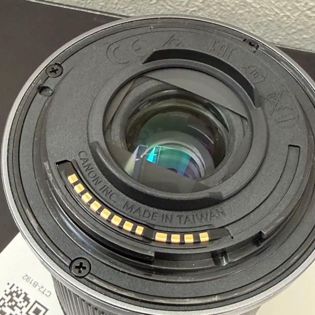 asch Canon EOS R10 ダブルズームキット 美品