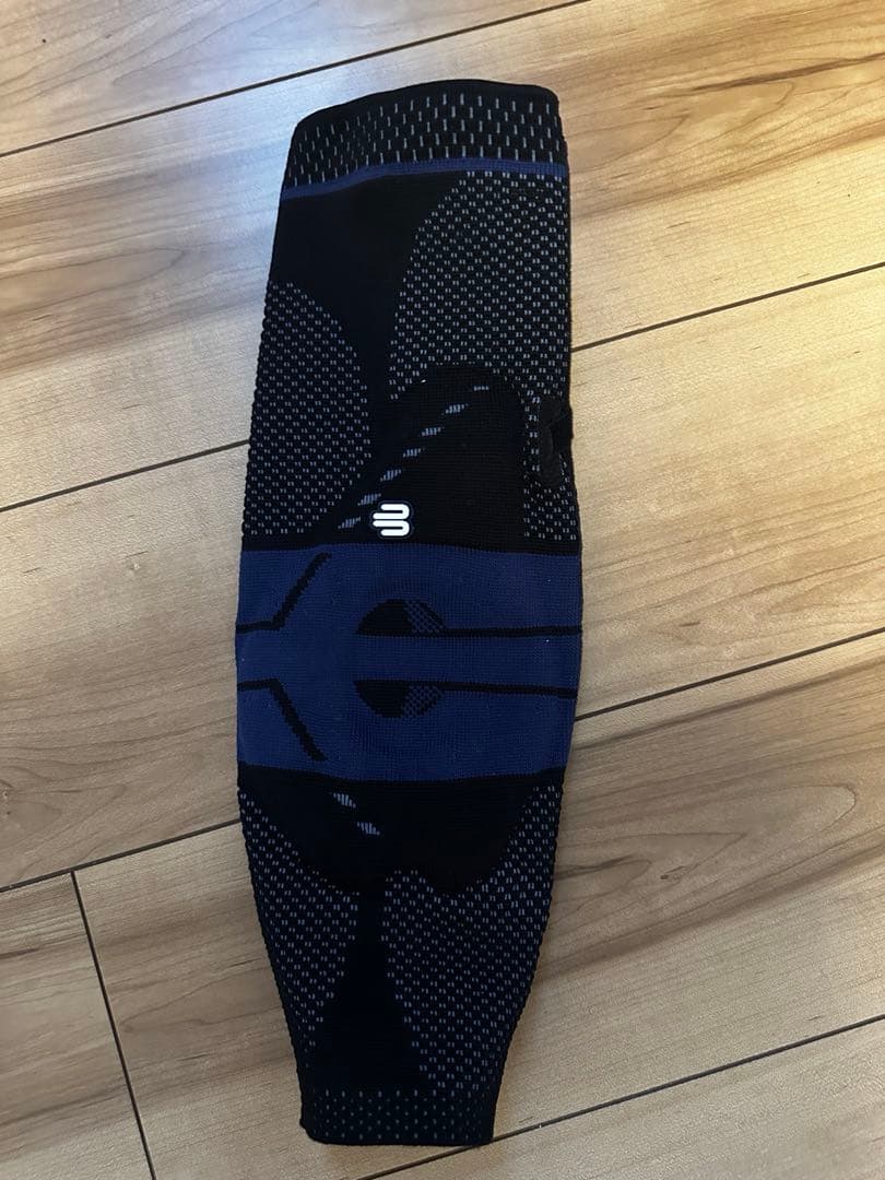 バウワーファインド ゲニュTrainP3 右膝用　サイズ3