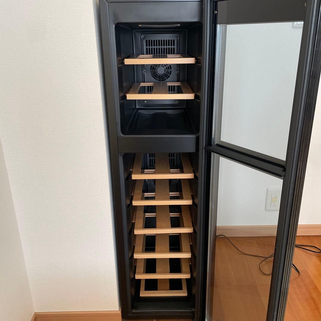 ワインセラー 18 ボトル　ブラック　BWC-018P