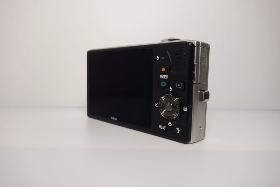 【Nikon】稼働COOLPIX S8000 コンデジ　オールドコンデジ