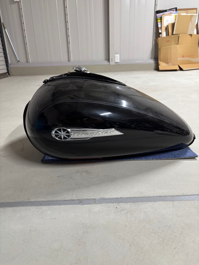 ドラッグスター1100 純正タンク