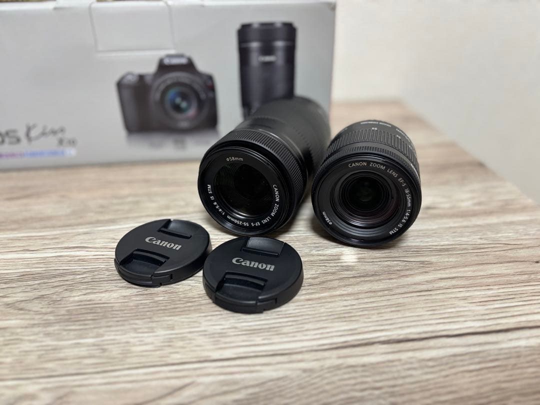 【送料込み】Canon EOS Kiss X10 ダブルズームキット