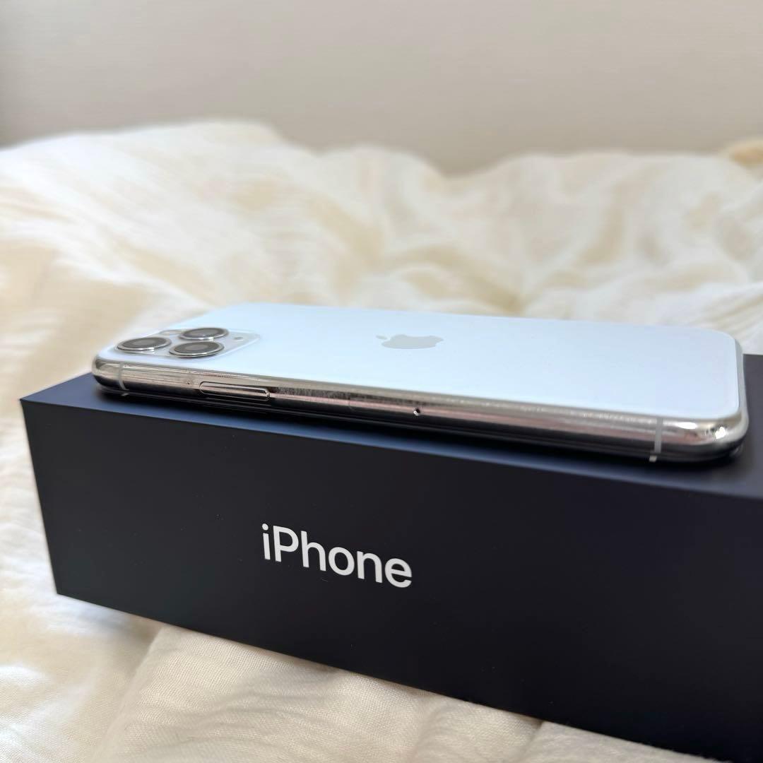 iPhone11Pro シルバー 256 GB 箱有