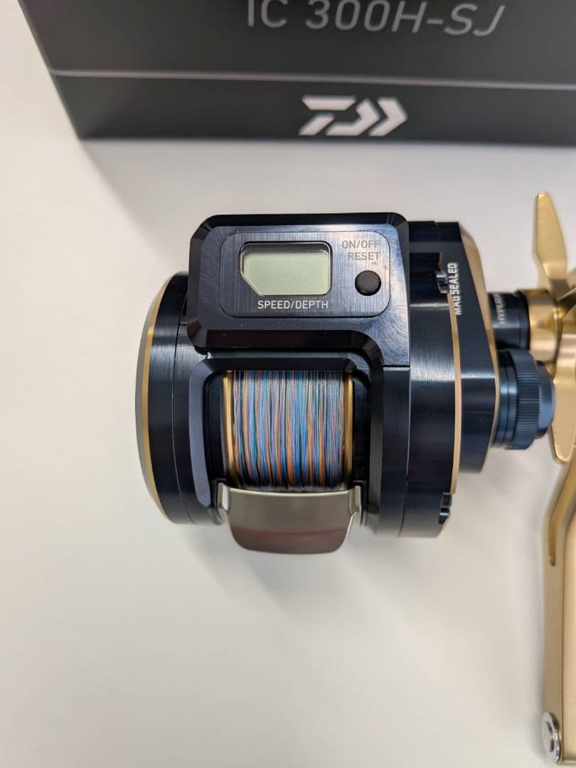ダイワ　ソルティガ IC300H−SJ　ベイトリール