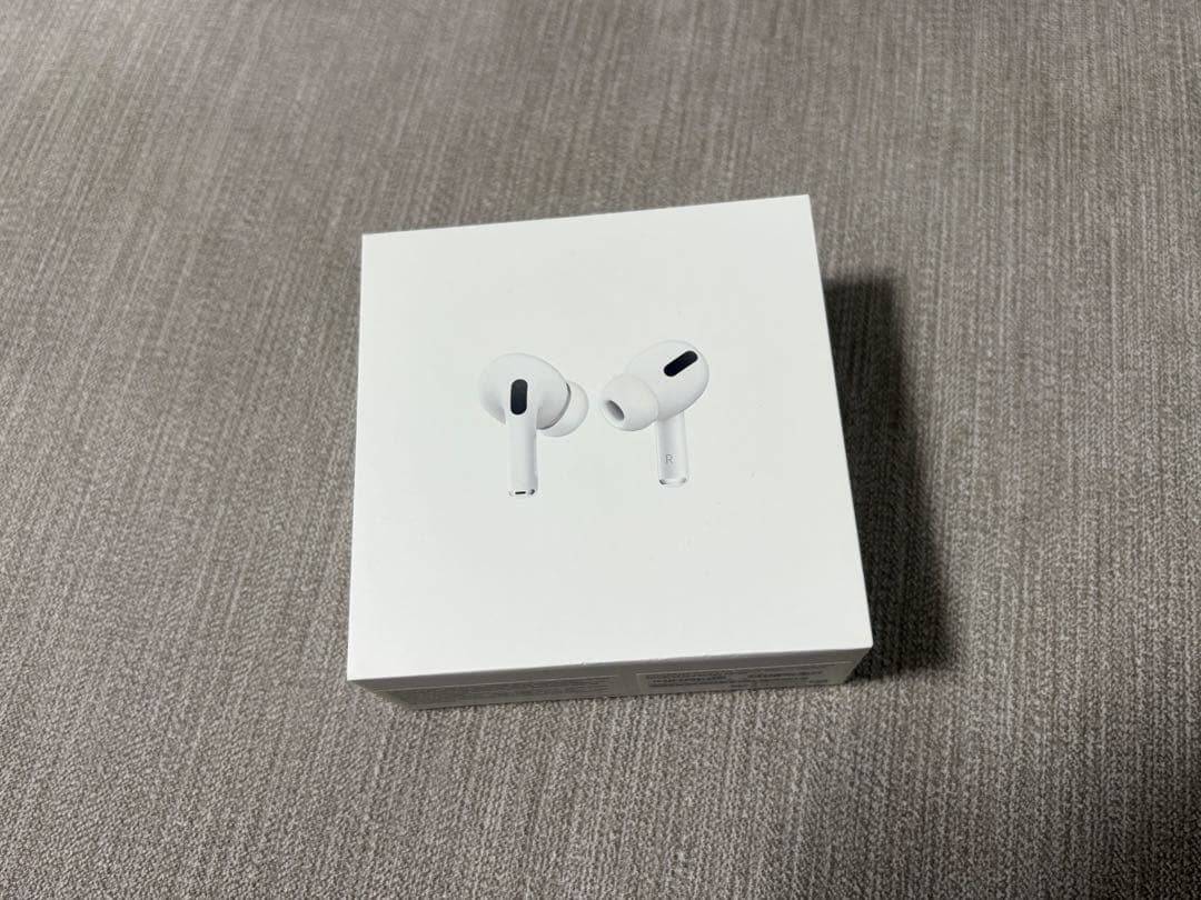 AirPods Pro 本体(左耳のみ) ホワイト 充電ケース付き