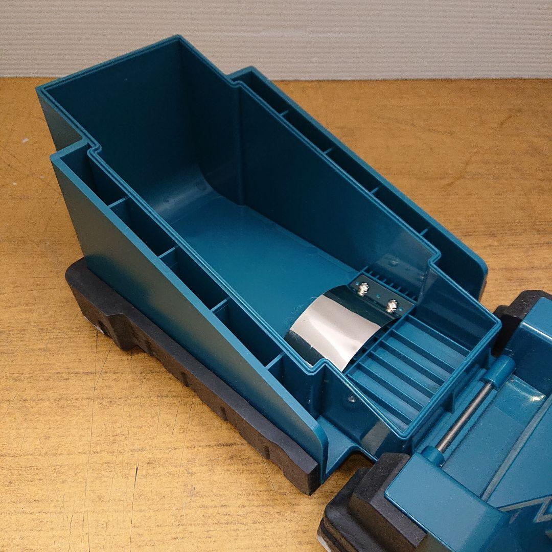 Makita FMラジオ デジタル表示