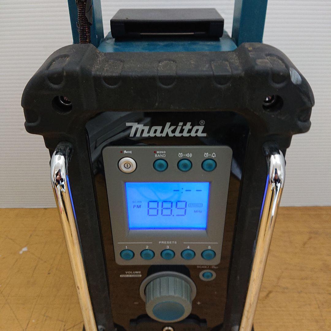Makita FMラジオ デジタル表示