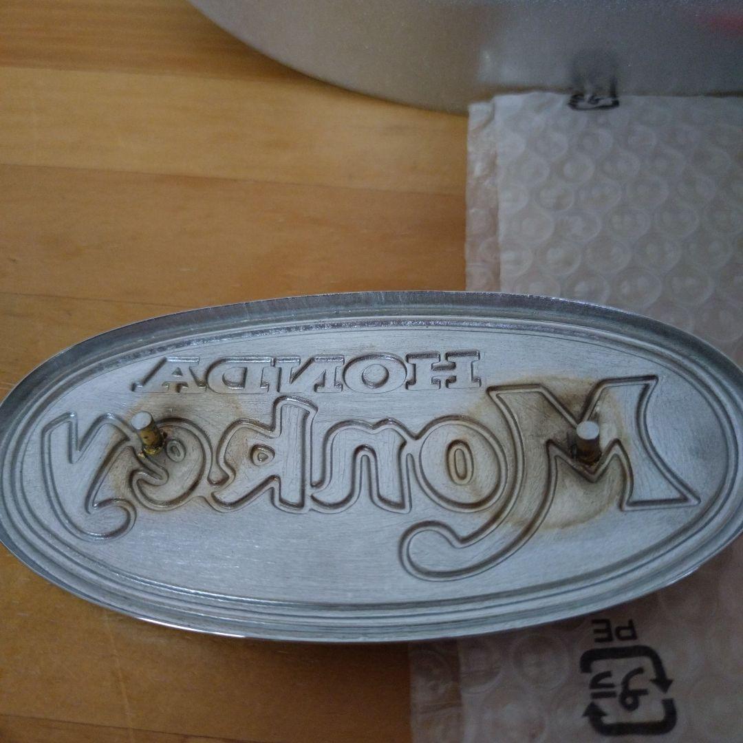 HONDA ホンダモンキータンク サイドカバー用エンブレム　ゴリラ　新品