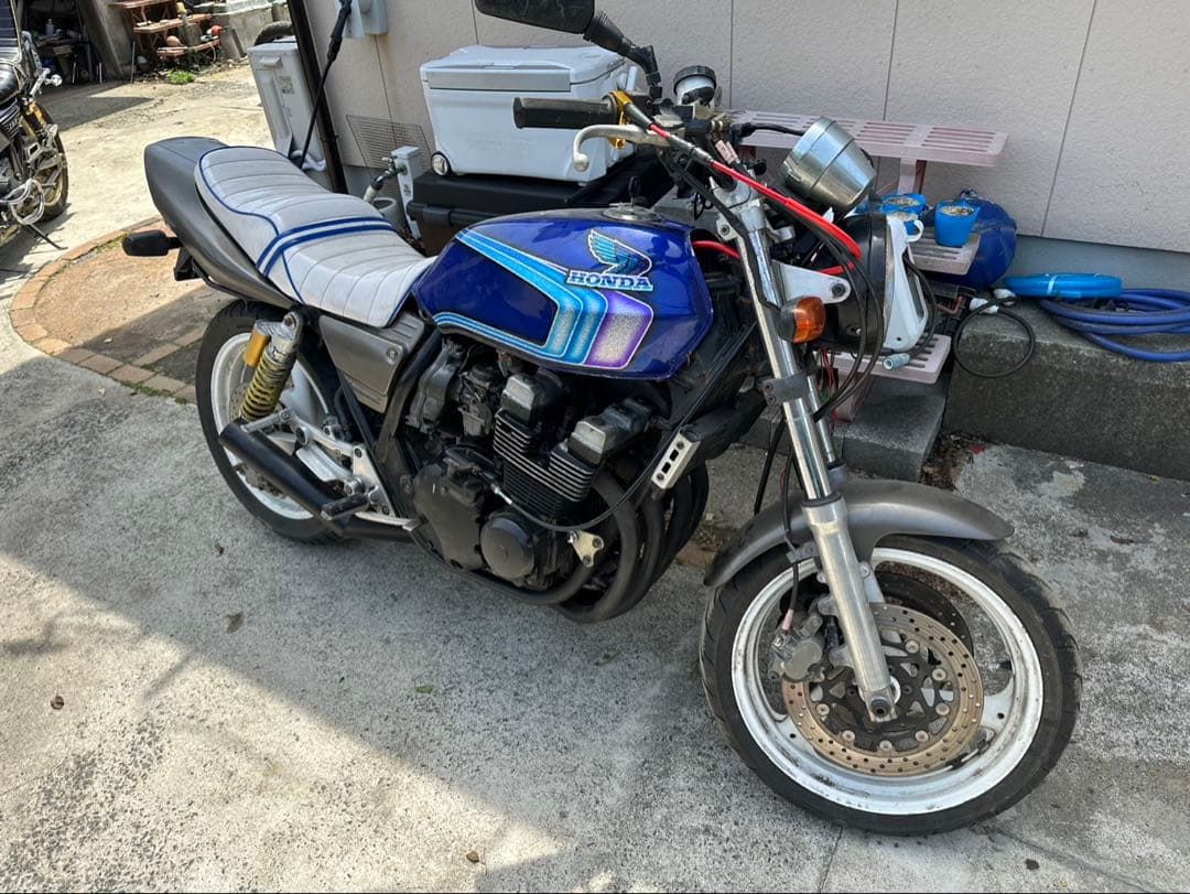 CBX400Fタンク