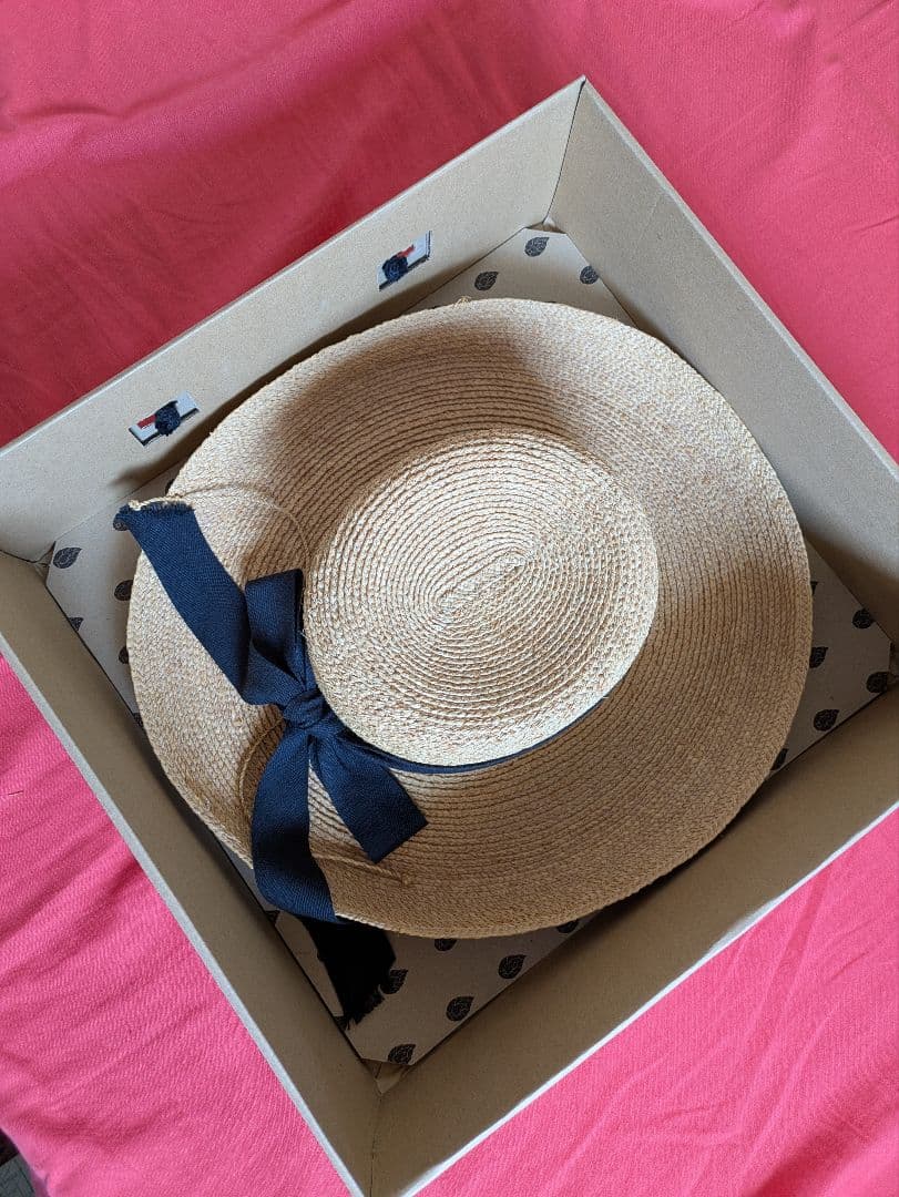 き*2様 【お値下げ】　ヘレンカミンスキー　ラフィアハット　（箱入り娘！）美品。