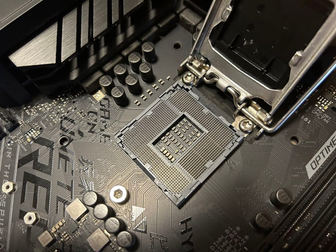 【MB】ASUS ROG STRIX Z390-F GAMING【中古】