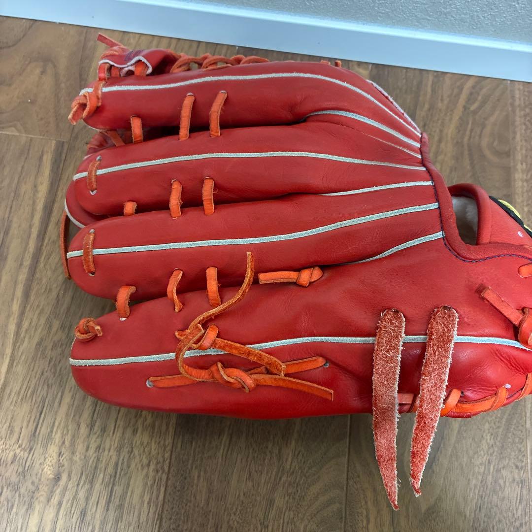 アンダーアーマー 硬式　グローブ　 UNDENIABLE andeniable