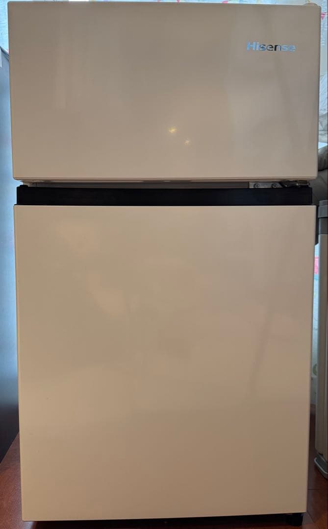 2025年製ハイセンス冷蔵庫87L 冷蔵63L 冷凍24L HR-B91HW