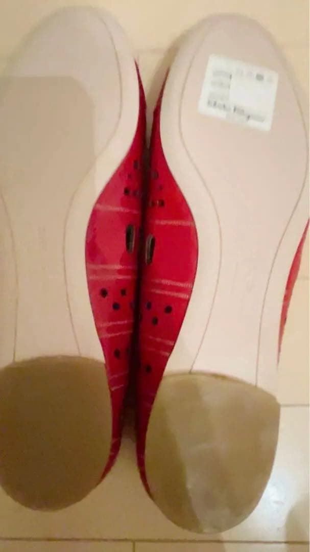 Ferragamo 赤 リボン付き フラットシューズ