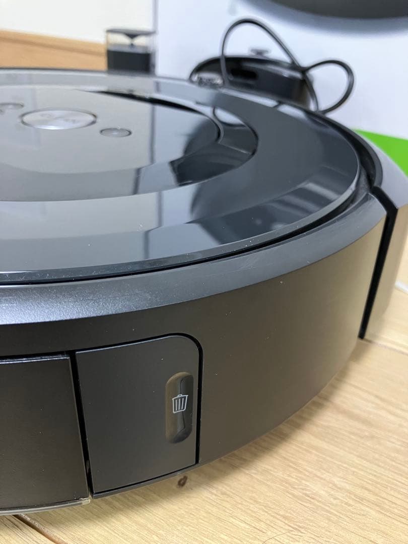 美品　iRobot Roomba e5 元箱　本体 充電器付き