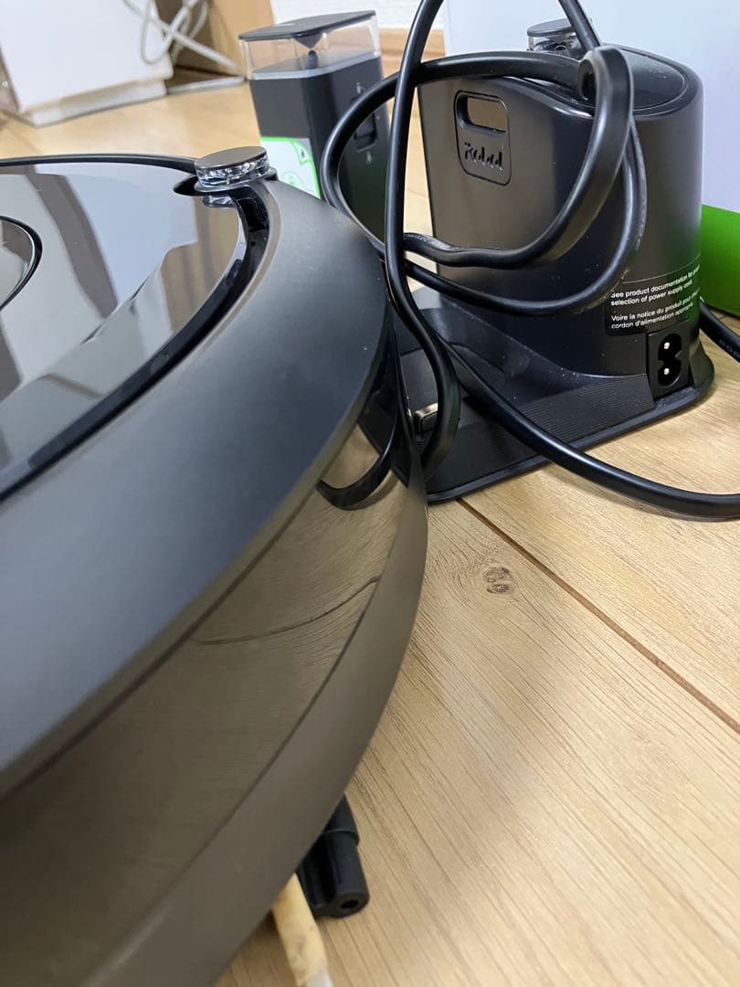 美品　iRobot Roomba e5 元箱　本体 充電器付き