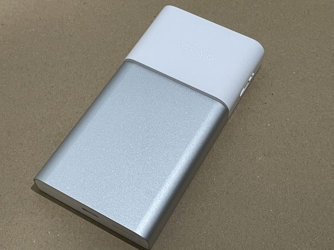 ポータブルプレーヤー ACTIVO P1 IRV-ACTIVO-P1 Whisper White