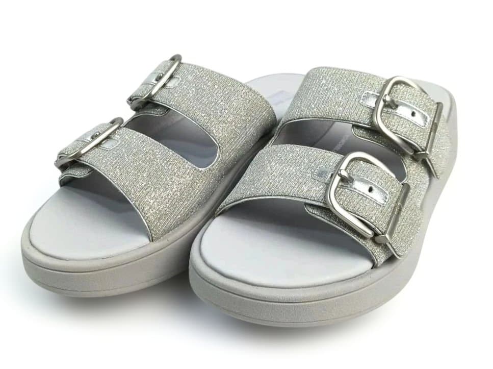 新品フイットフロップfitflopレディースサンダル24cm　訳有り品です。