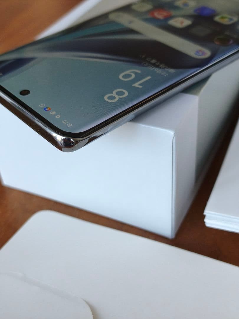 OPPO Reno 10 Pro グレー 充電器、箱付き 画面割れあり