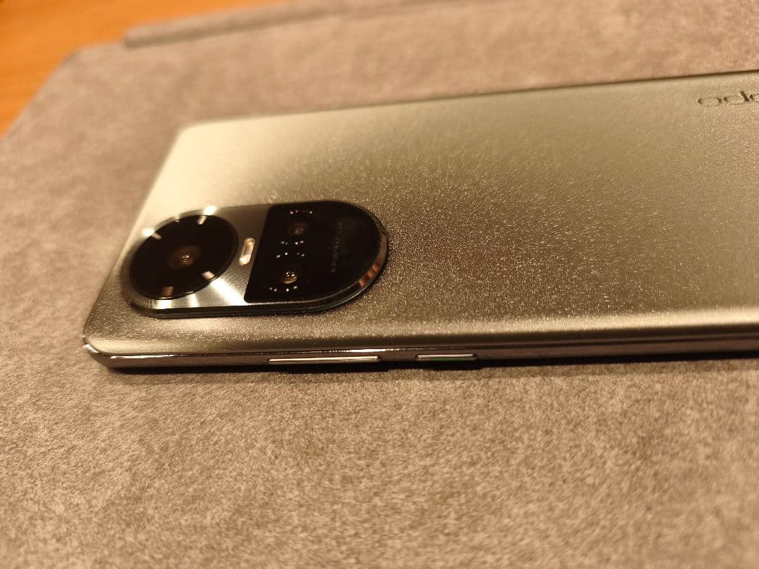 OPPO Reno 10 Pro グレー 充電器、箱付き 画面割れあり