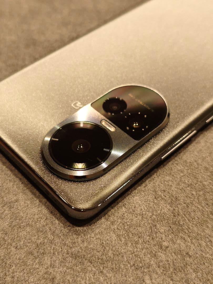 OPPO Reno 10 Pro グレー 充電器、箱付き 画面割れあり