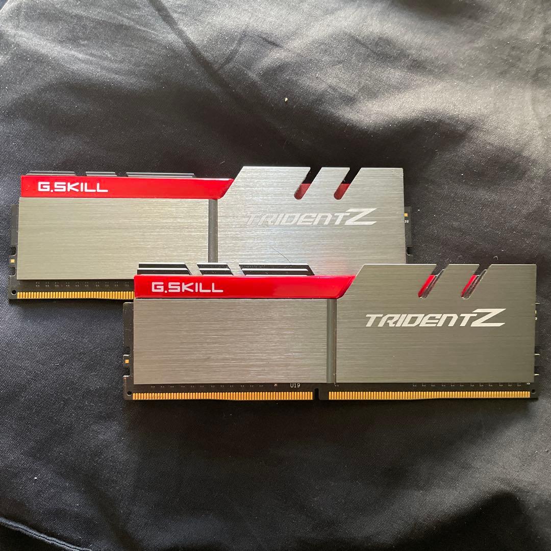 PCメモリ G.SKILL TRIDENT Z DDR4 16GB 2800