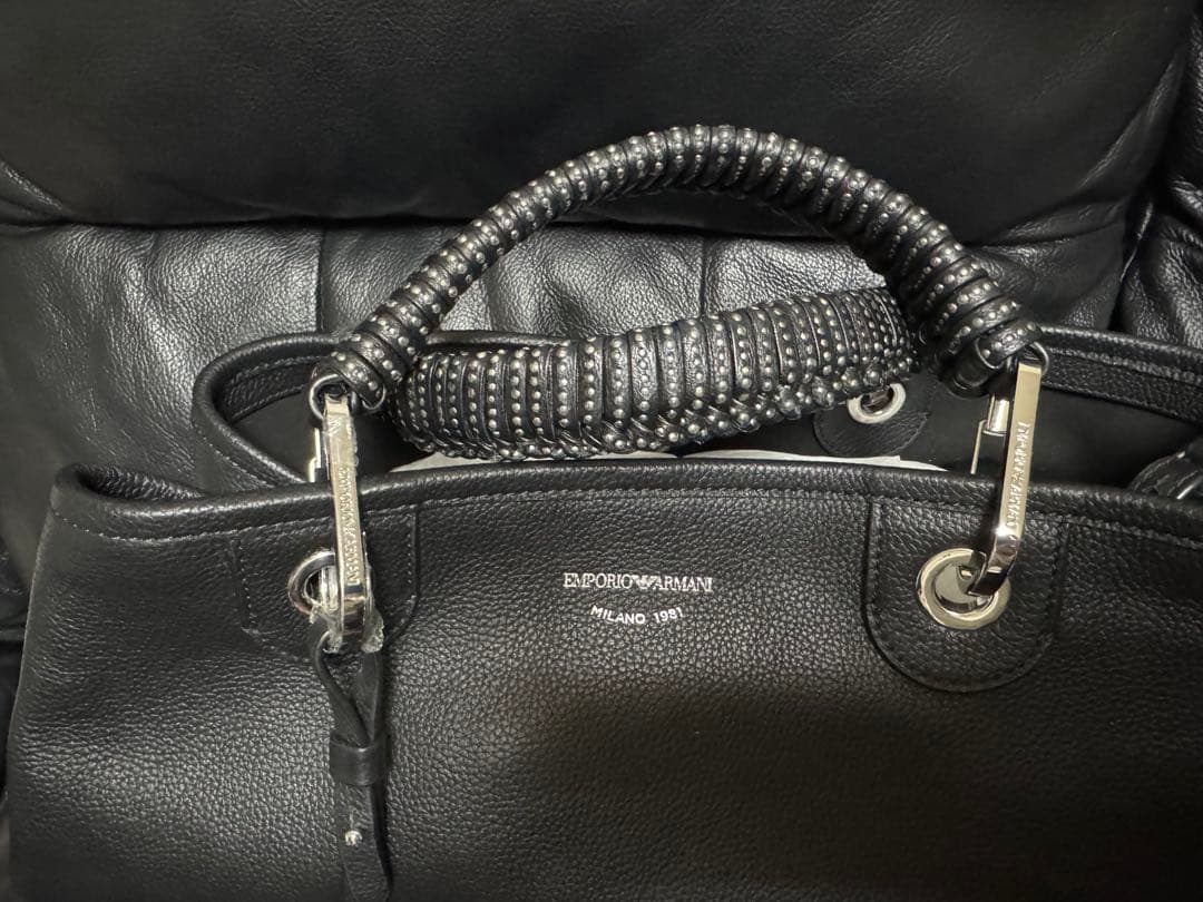 ロペ【フォロー割有り！^_^】エンポリオアルマーニ　レザートートバッグ美品