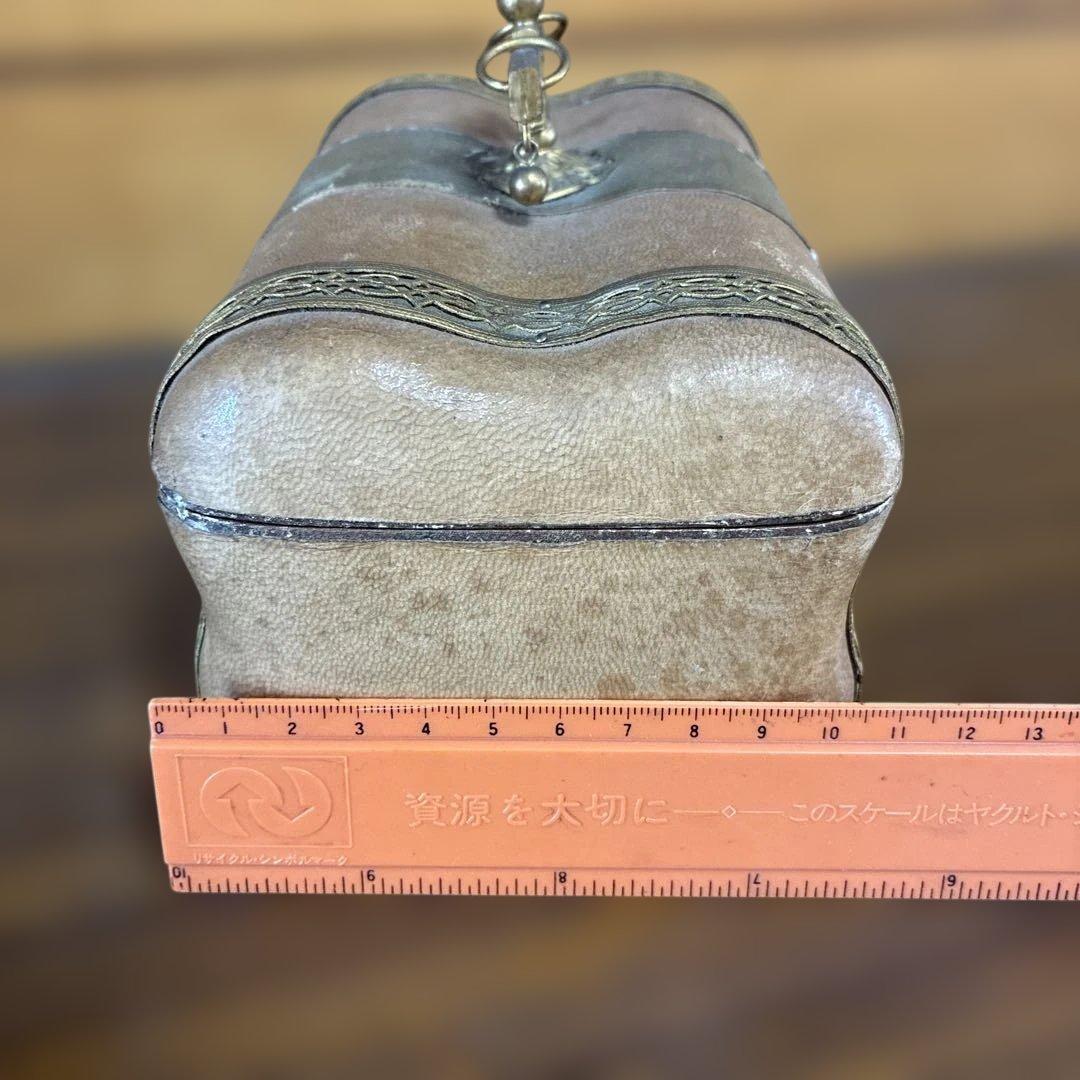 イギリス製　宝石箱　アンティーク　レザー収納　ボックス　鍵つき