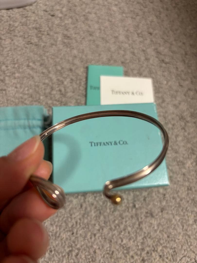 ティファニー ツイストフック コンビ バングル