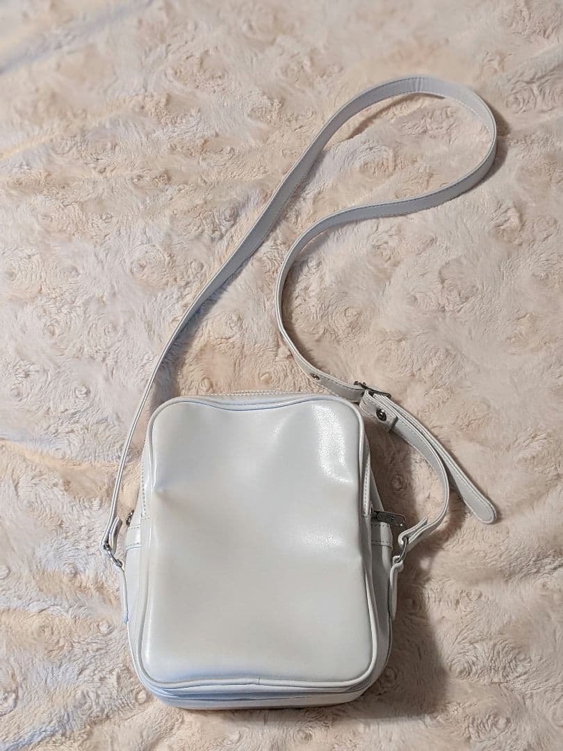 コムデギャルソン ホワイト ショルダーバッグ COMME des GARÇONS