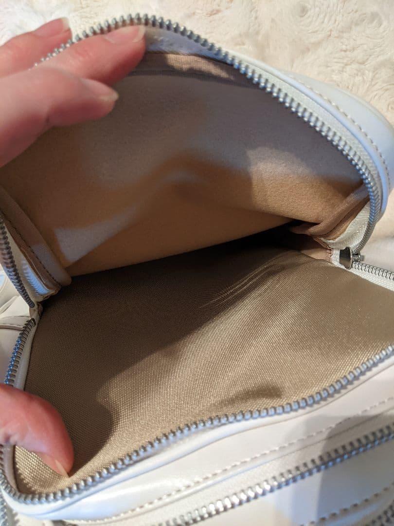 コムデギャルソン ホワイト ショルダーバッグ COMME des GARÇONS