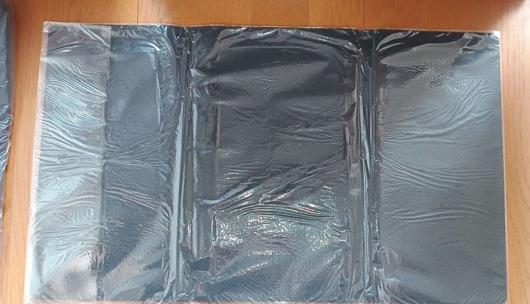 海外ポケモンセンター限定ポケモンカードゲーム プレイマット メタモンDiTTO？