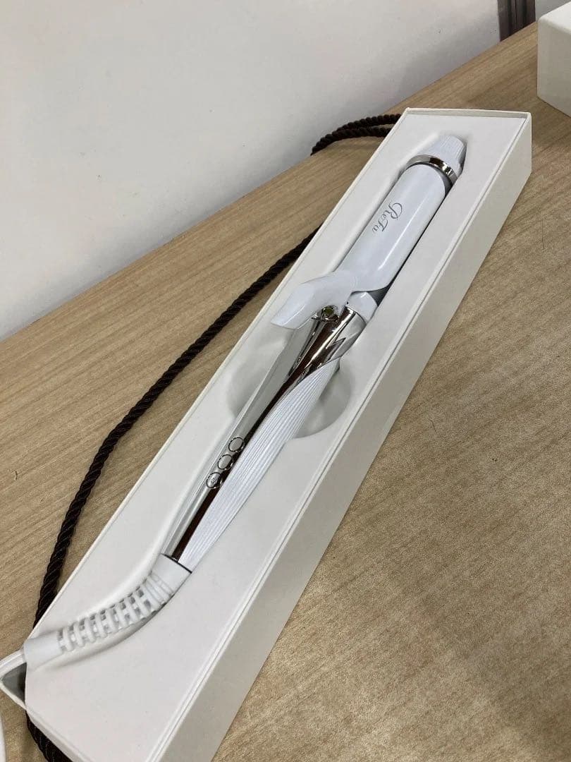 ✨ReFa BEAUTECHリファ カールアイロン 32mm 2023年製